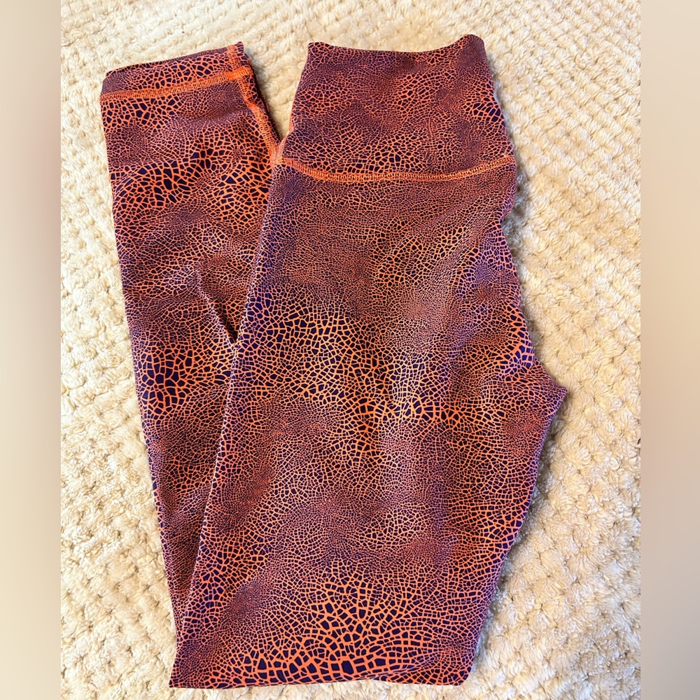 NWOT- Lululemon Invigorate High Rise Orange Crackle Leggings-Size 4